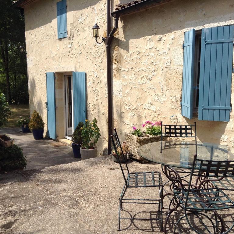 Domaine De Puycarpin Hotell Belvès-de-Castillon Exteriör bild