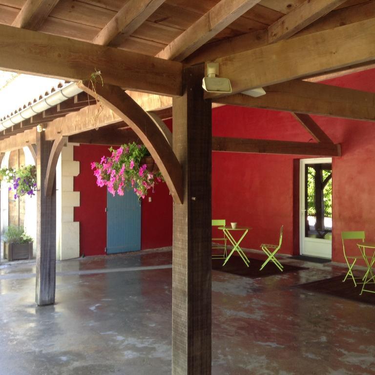 Domaine De Puycarpin Hotell Belvès-de-Castillon Exteriör bild